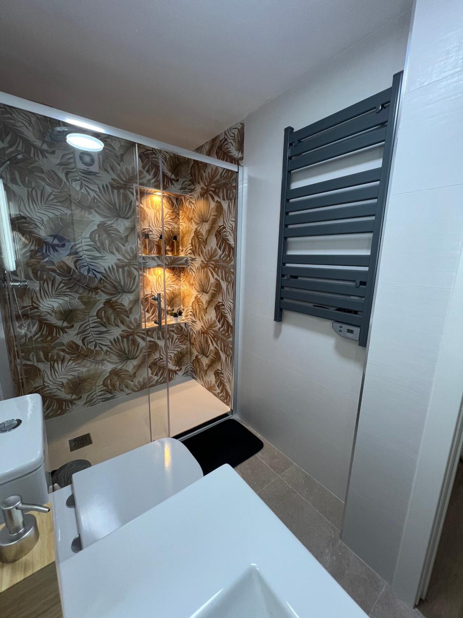 Oviedo A Tus Pies, Inmejorable Ubicacion Centrica Apartment Bagian luar foto